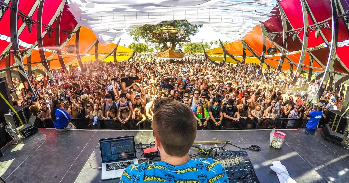 After missing two years of live performances, Coachella fans were ready to par-tay and brands did not disappoint. Read on for the creative strategies that allowed savvy brands to steal the spotlight: bit.ly/3NF1gUZ