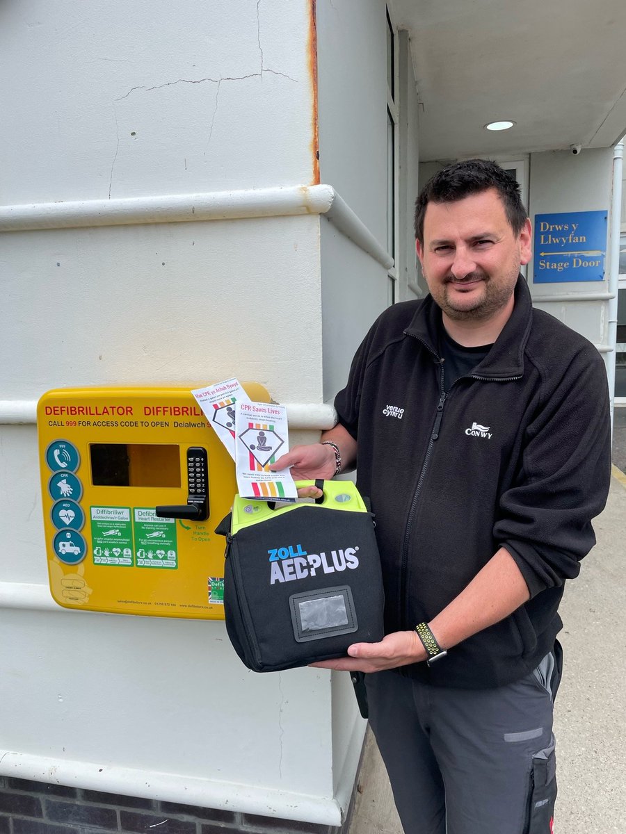 Venue Cymru (@venuecymru) on Twitter photo Installed yesterday, Venue Cymru now has two 24/7 public access defibrillators available outside the building (Promenade and car park). The defibrillators were delivered and installed by <a href="/PadsCymru/">Tomos Hughes BEM 🏴</a> and funded by <a href="/SaveALifeCymru/">Achub Bywyd Cymru / Save a Life Cymru</a>. Installed yesterday, Venue Cymru now has two 24/7 public access defibrillators available outside the building (Promenade and car park). The defibrillators were delivered and installed by <a href="/PadsCymru/">Tomos Hughes BEM 🏴</a> and funded by <a href="/SaveALifeCymru/">Achub Bywyd Cymru / Save a Life Cymru</a>.