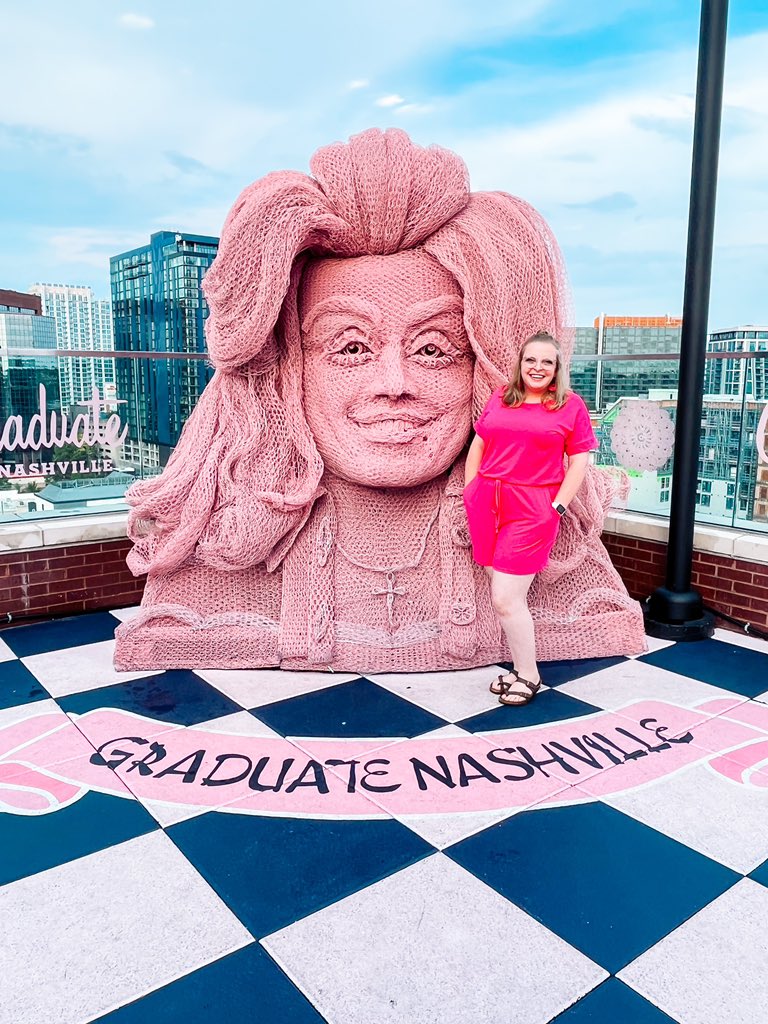 madichambers_'s tweet photo. Nashville, I love you. 🤩 https://t.co/ZTn9OgJ7wL