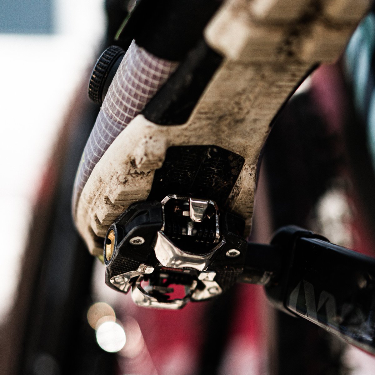 <a href="/LoanaLecomte/">Loana Lecomte</a>  is unstoppable !  🥇

She won the french MTB championship last weekend riding LOOK X-Track Carbon Ti pedals !
Congrats champ’ !

 📸 @ThomasMaheux 
#look #pedals #mtb #xtrackcarbon