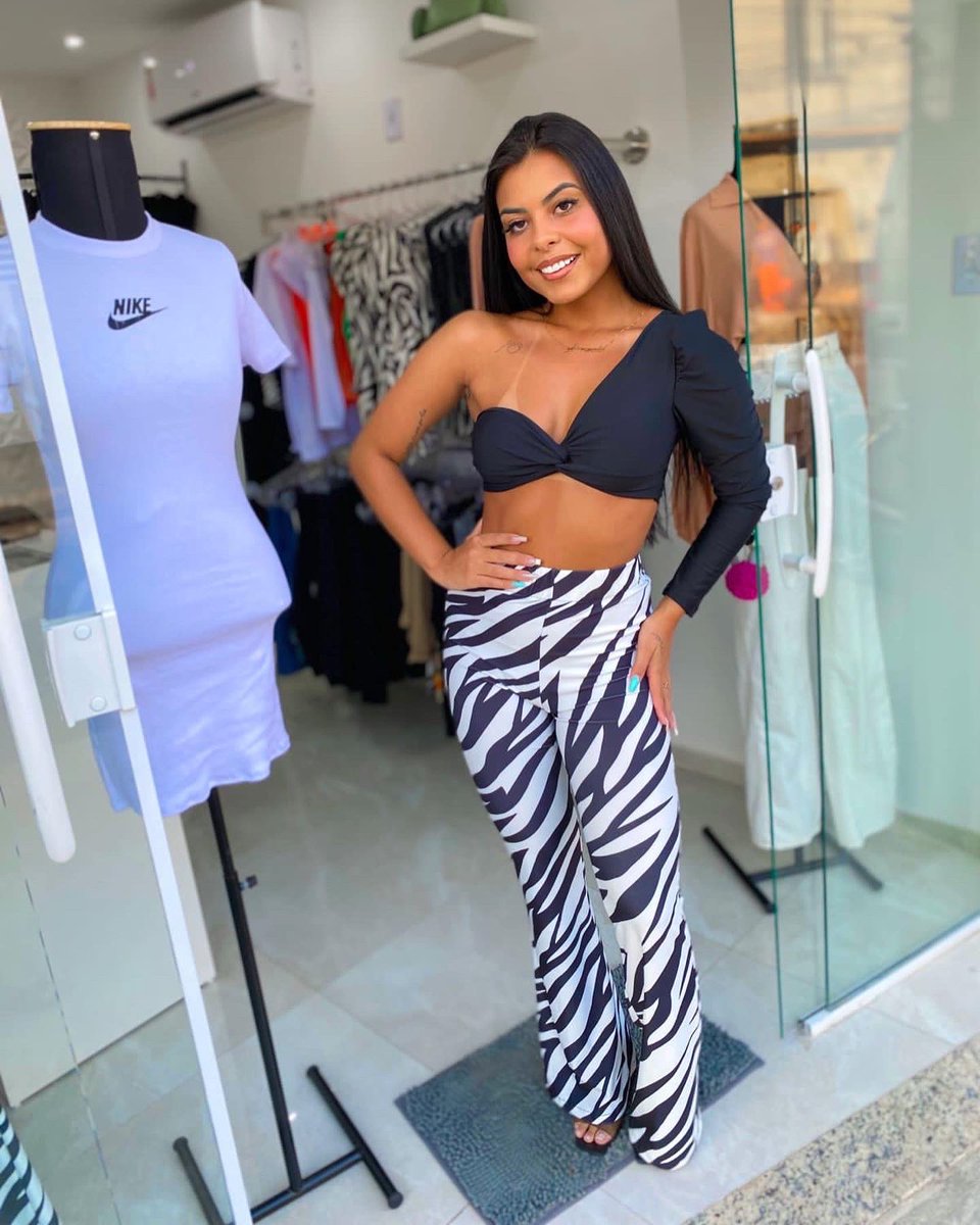 _storecarolina's tweet photo. NEWSSSSSS ✨

📌 Entregamos Via moto boy “Uber flash” 
Consultar a taxa de entrega.

📌 Temos nossa loja física, End: R: Barroso 216.

📌 Insta: @_storecarolina

Quem gosta de se vestir bem, veste Carolina Store 💃🏻😌 https://t.co/kvViOD2J20