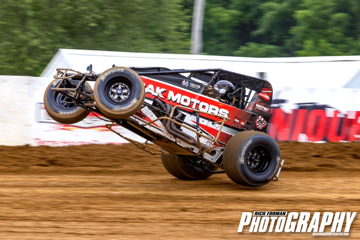 Zack Pretorius won the wheelie contest at LPS last Sat night!
richformanphotography.com