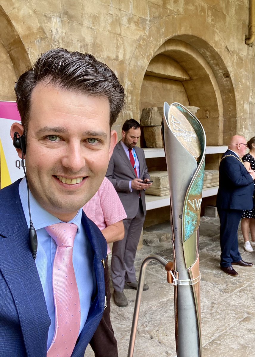 addisonsimon's tweet photo. Exciting day today as @bathnes and @RomanBathsBath welcomed the Queens Baton Relay ahead of the Commonwealth Games later this summer. Great to meet the baton bearers afterwards and hear their amazing stories! #QBR2022 https://t.co/5AzzEPYijZ