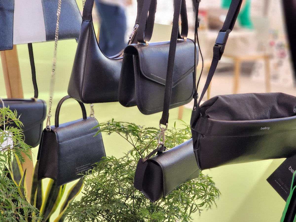 NFW_Tech's tweet image. NFW has arrived at @PremiereVision! Find us at booth 4D52, Smart Creation Hall 4, to experience our all-natural, plastic-free products from @thepangaia, @Camper, @Bellroy, and many more!

#premierevision #premierevisionparis