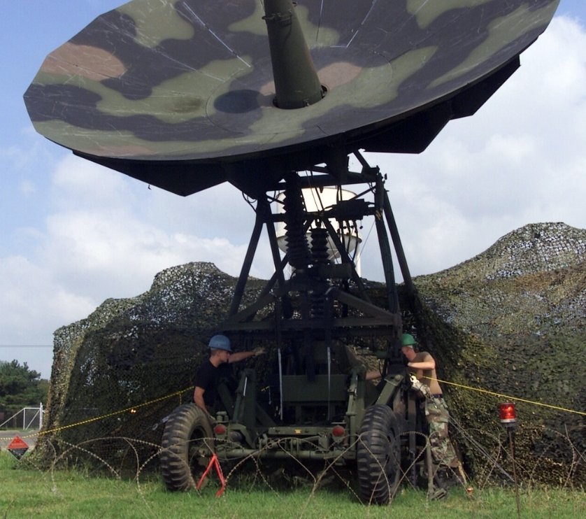 K4KHOMetroATL's tweet photo. My communications Journey Started so Long ago as an 18 year old Marine Satellite Communications Specialist! 2536 USMC !  Now I'm enjoying one of the most stimulating technical hobbies around.  Still Learning Still growing. #hamradiowantsyou #arrl #hamradio #ft857 #yaesu #ic705 https://t.co/glT3d8kOdV