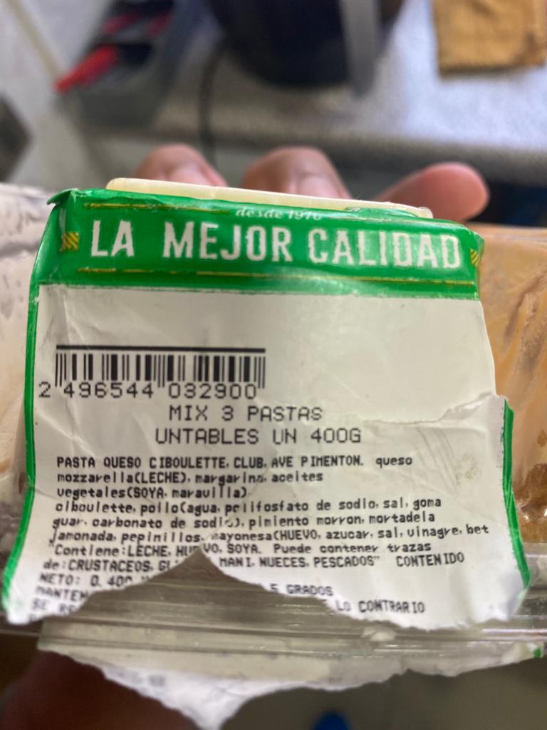 Sebesflow's tweet image. Si este fin de semana compraste mix de pastas en @JumboChile, ten cuidado porque se les desarmó un rodamiento en la pasta de ave pimiento 🤮