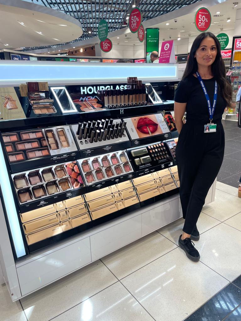 Top 35+ imagen chanel cosmetics jobs Abzlocal.mx