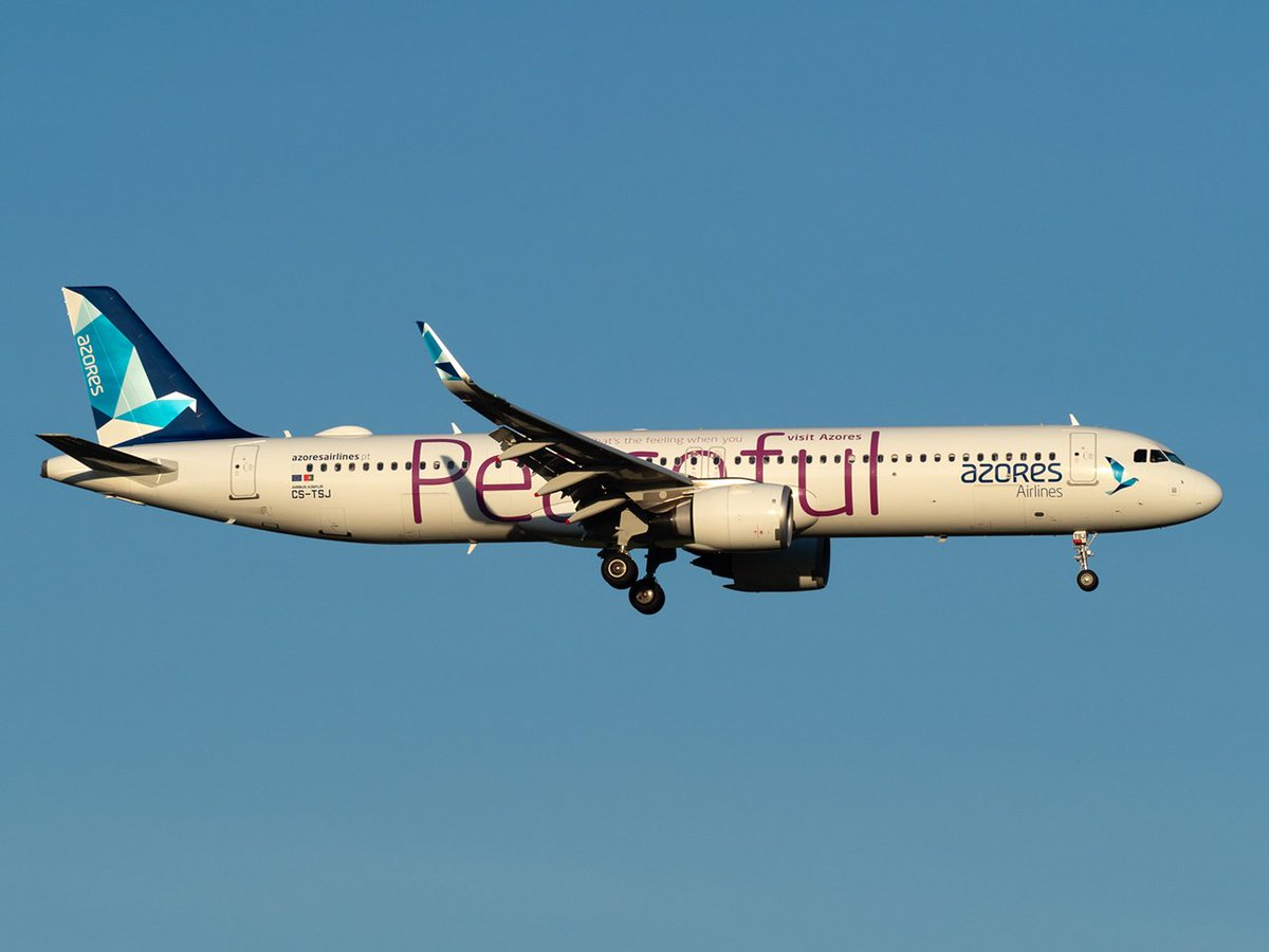 Azores airlines A321 on short final to JFK 22L @JFKairport

#spotjfk #aviationphotography #azoresairlines