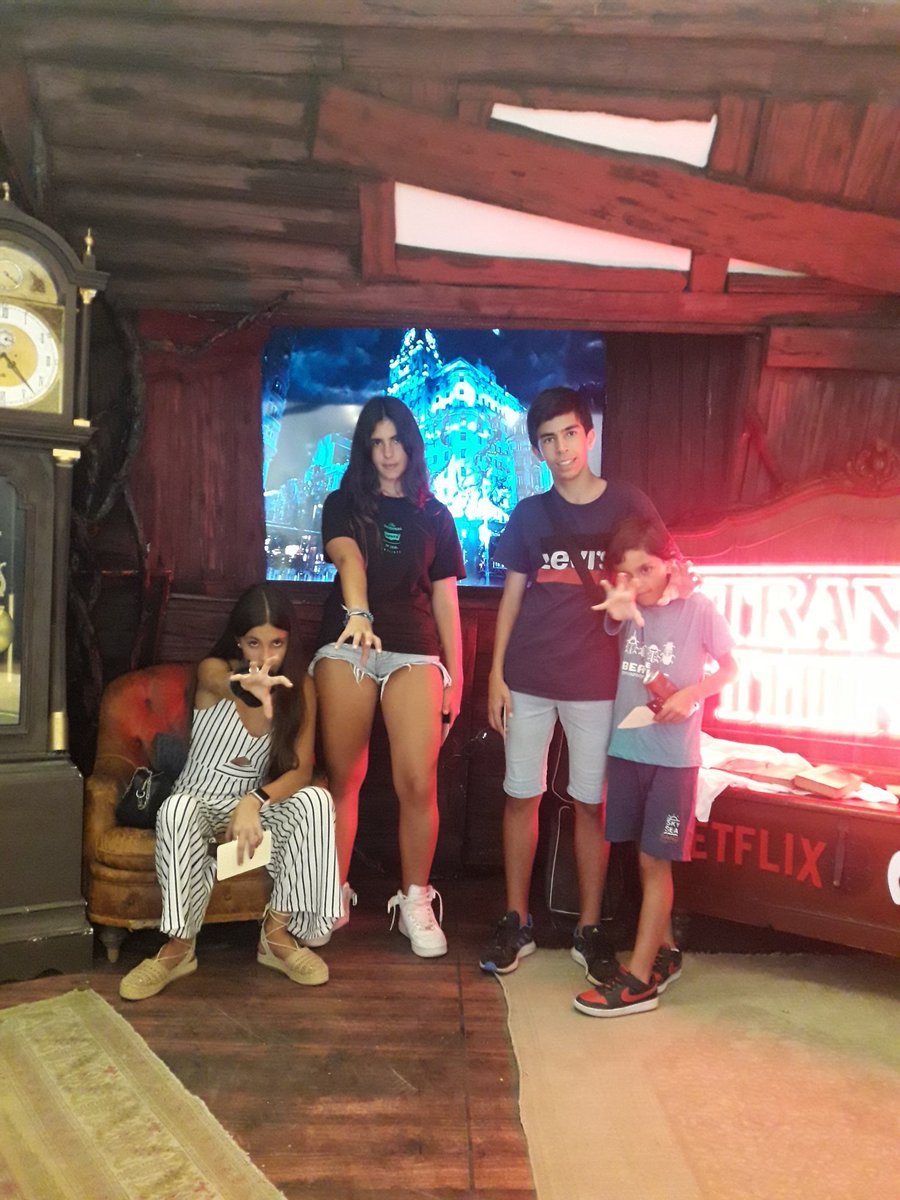 elroberodriguez's tweet photo. #StrangerthingsenMovistar https://t.co/KQ2SmzpvjX