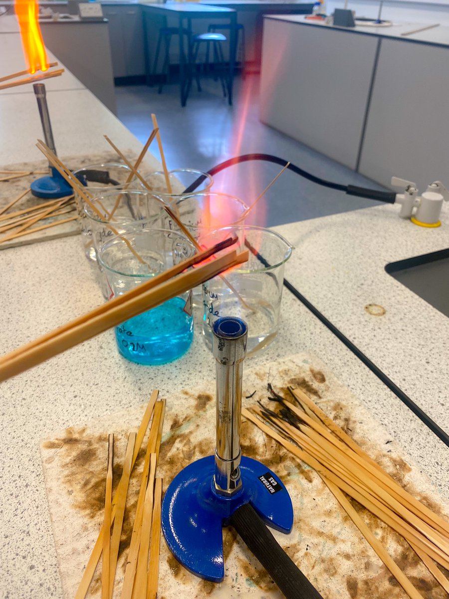 MCS_science's tweet photo. Such a great day in the Science department today for year 6 transition!
🔥 🔥🔥🔥🔥
Thank you to all the helpers with each class and to all the lovely year 10 triple pupils who helped the year 6 pupils to safely enjoy the practical. https://t.co/zsBcbZ7nN4