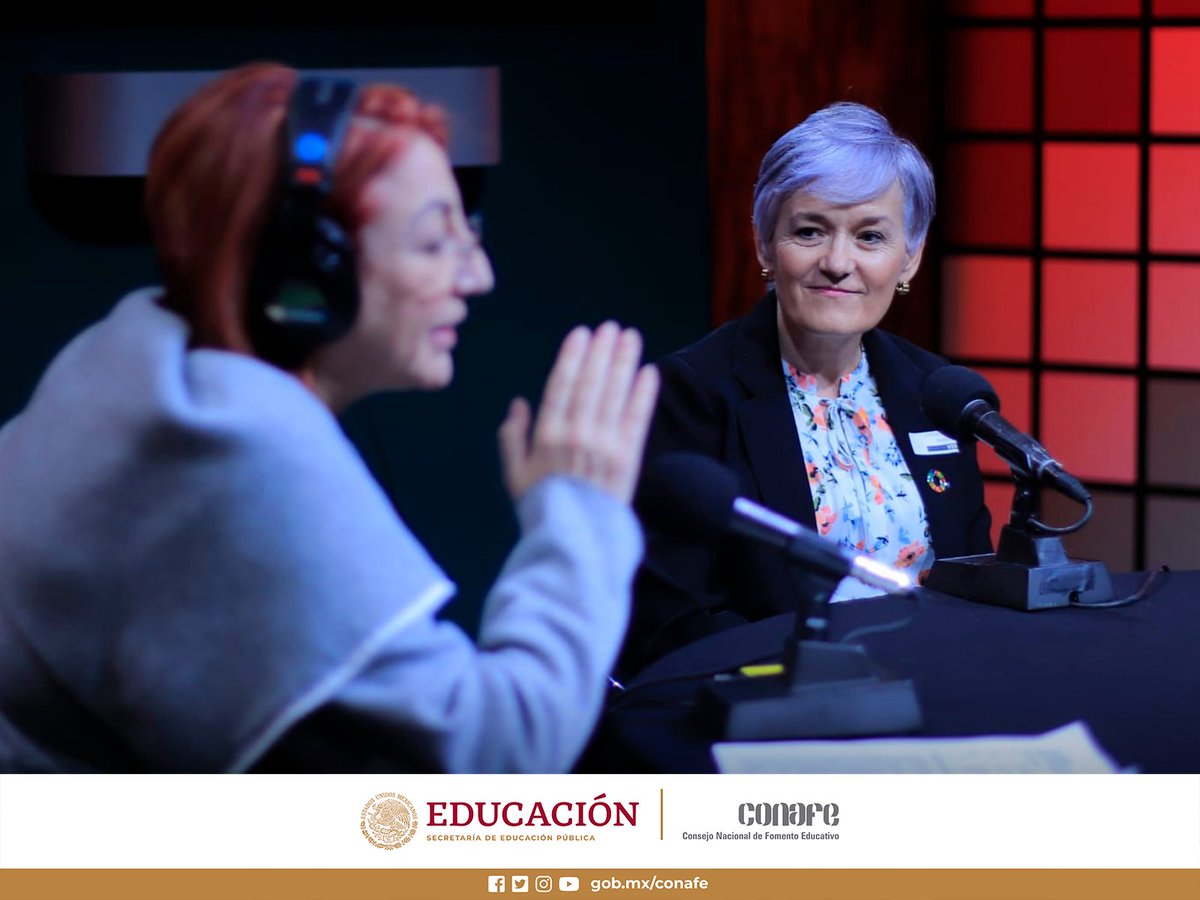 CONAFE_mx's tweet image. "Nadie da lo que no tiene", aseveró Pilar Farrés, titular de la #DECIS, en la @lahoranacional, al destacar que el Educador Comunitario del #CONAFE necesita vivir la relación tutora y apropiarse de la metodología, al ser él, también, un aprendiz.
youtu.be/9tEcVRO2Yco
