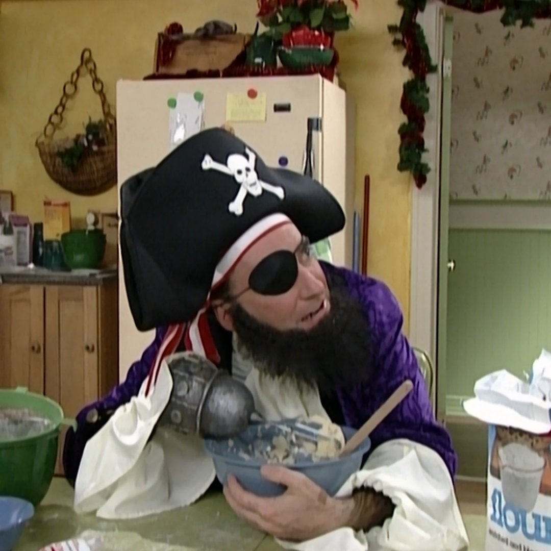 SpongeBob's tweet image. co-worker: do anything fun this weekend?

us: