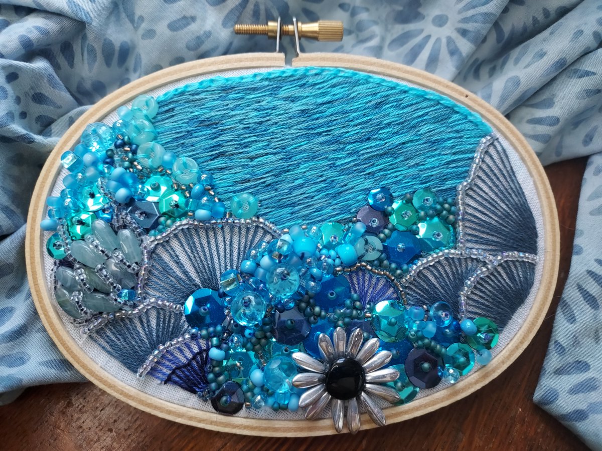 'The sea is a desert of waves, a wilderness of water' -Langston Hughes

This piece didn't quite make it into my last update, but is now available! 

#embroidery #embroideryart #embroiderersofinstagram #handstitched #handmade #smallbusiness #artists #beads #ocean #natureart