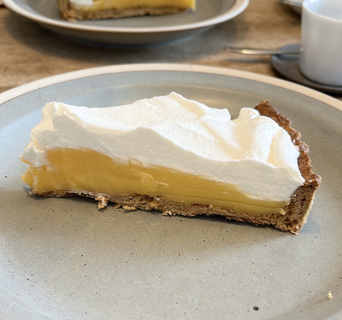 羽海野チカ 3月のライオン パイ生地で メレンゲではなく生クリームで スポンジが入っていなくて 私の好みの条件が 3個みんな揃っている 素敵なパイ様 三軒茶屋 マメヒコ さん 1 3月ですね 手帳に書き込みました ありがとう 羽海野チカ 3月のライオン パイ生地で メレンゲではなく生クリームで スポンジが入っていなくて 私の好みの条件が 3個みんな揃っている 素敵なパイ様 三軒茶屋 マメヒコ さん 1 3月ですね 手帳に書き込みました ありがとう