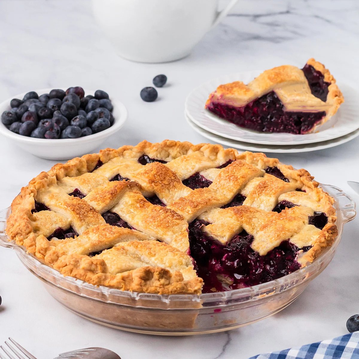 Melissa_MSSK's tweet photo. This made from scratch Blueberry Pie Recipe features a homemade crust filled to the brim with sweet plump #blueberries. Serve it with a dollop of whipped cream or a scoop of vanilla ice cream for an All-American dessert. #blueberrypie #pie #dessert
https://t.co/6JcJzoVqoX https://t.co/eHN0FHL3QB