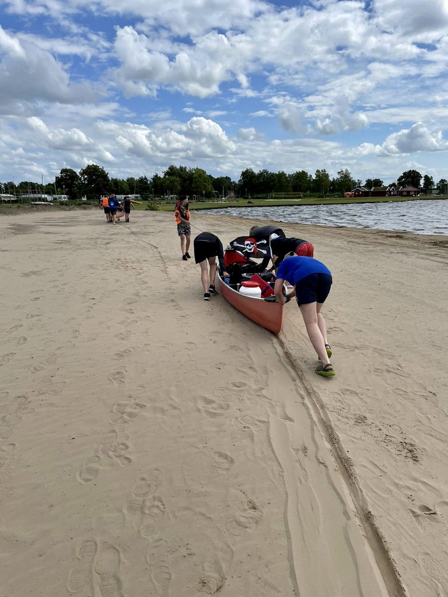 DPSGduelmen's tweet photo. #PfadiDi hat nun auch das große Meer überwunden und bei einem Campingplatz einen sicheren Hafen gefunden! #AufTour https://t.co/MXbRCpmBLs