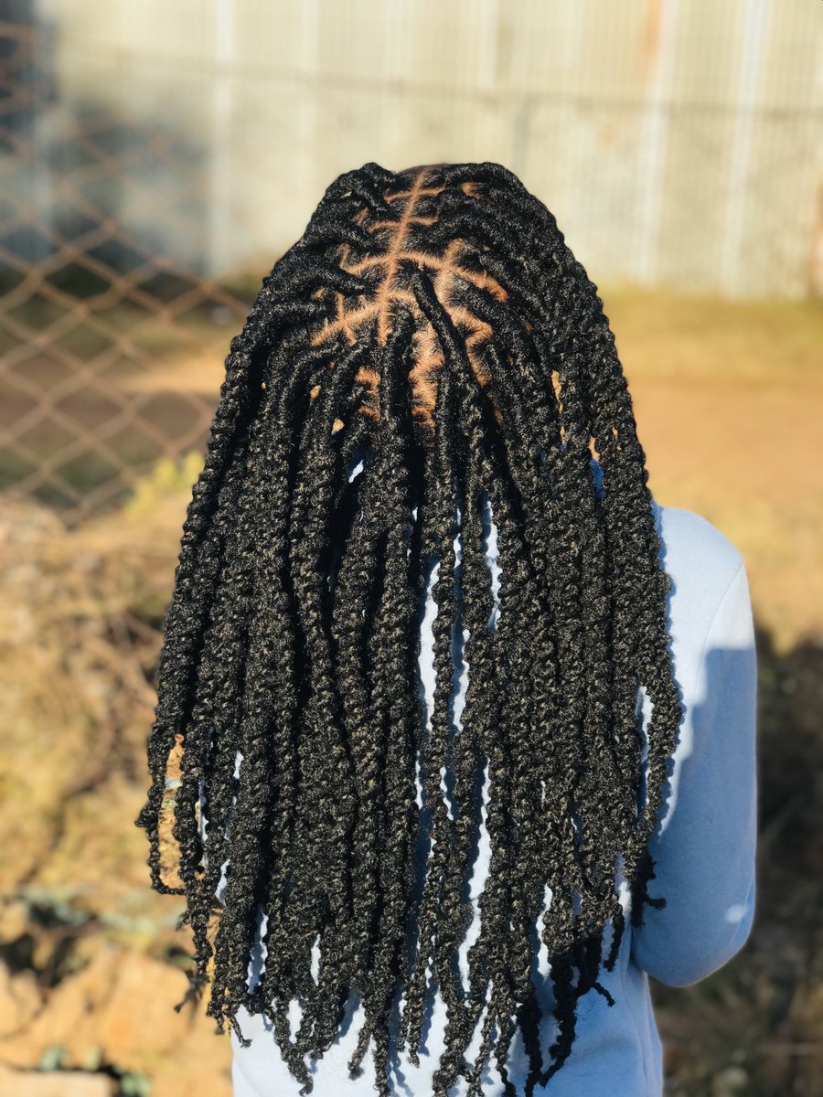 KalaoteTlamelo's tweet photo. Let Me Be Your Twisted Locs Plug🥰❤️P500 Fix And Supply🥰❤️Whatsapp 74317199 To Make An Appointment..I Do House Calls😇❤️ https://t.co/z17YDzPbRs