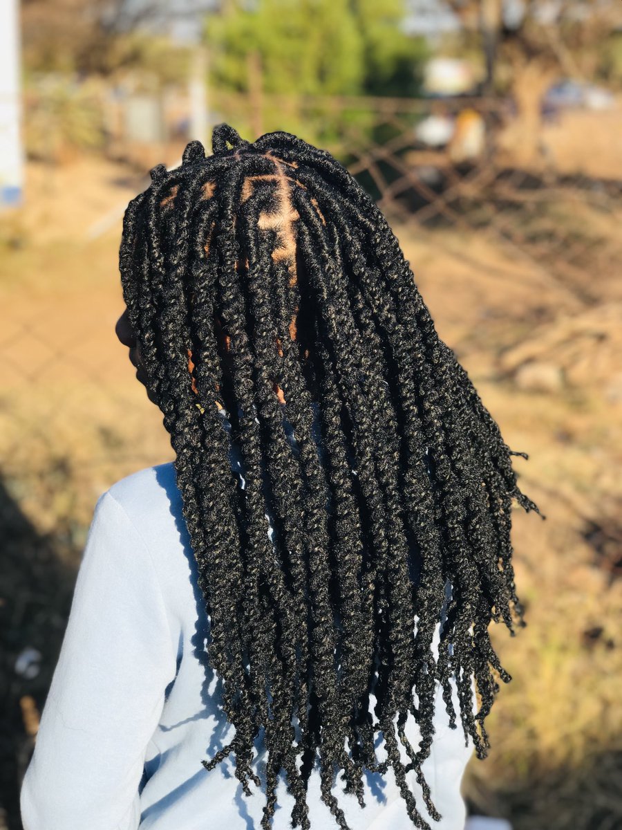 KalaoteTlamelo's tweet photo. Let Me Be Your Twisted Locs Plug🥰❤️P500 Fix And Supply🥰❤️Whatsapp 74317199 To Make An Appointment..I Do House Calls😇❤️ https://t.co/z17YDzPbRs