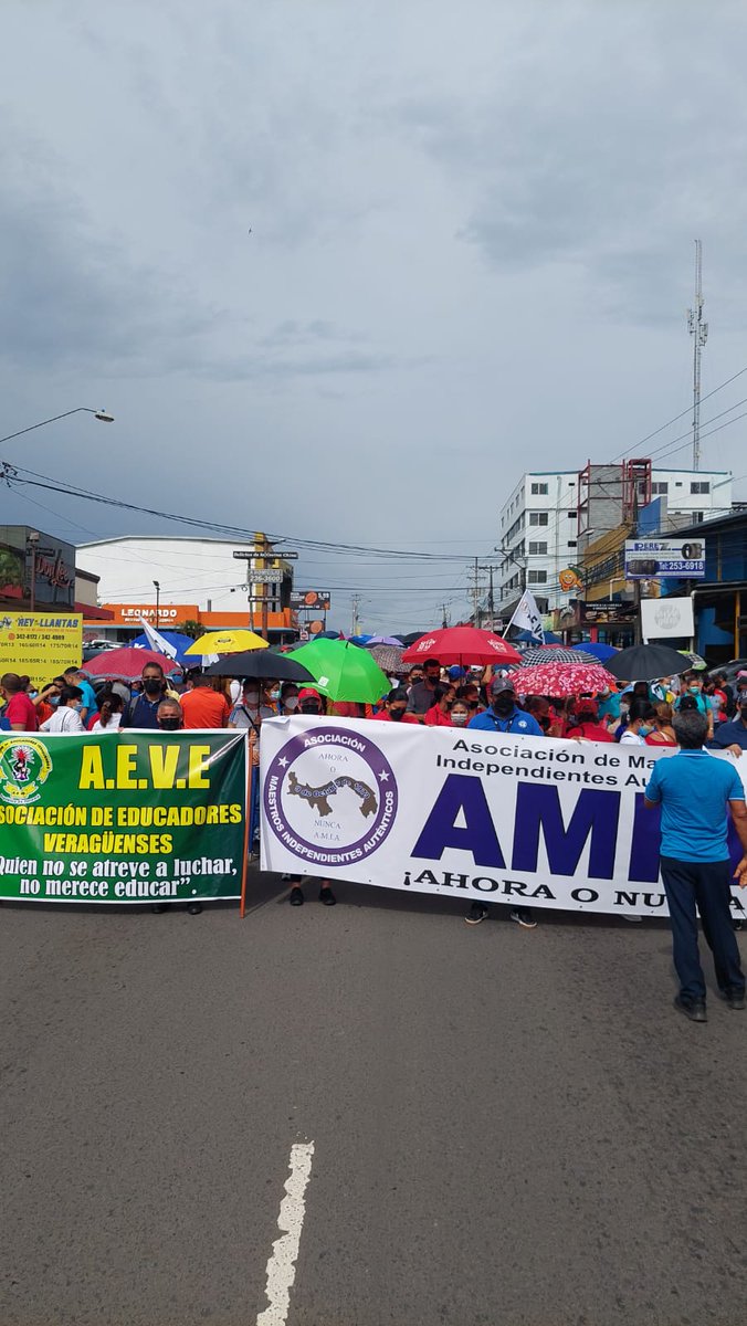 entremespanama's tweet photo. Docentes de Panamá Oeste declaran paro por 72 horas https://t.co/YO6lBTBKfW https://t.co/NIjNl1KFPX