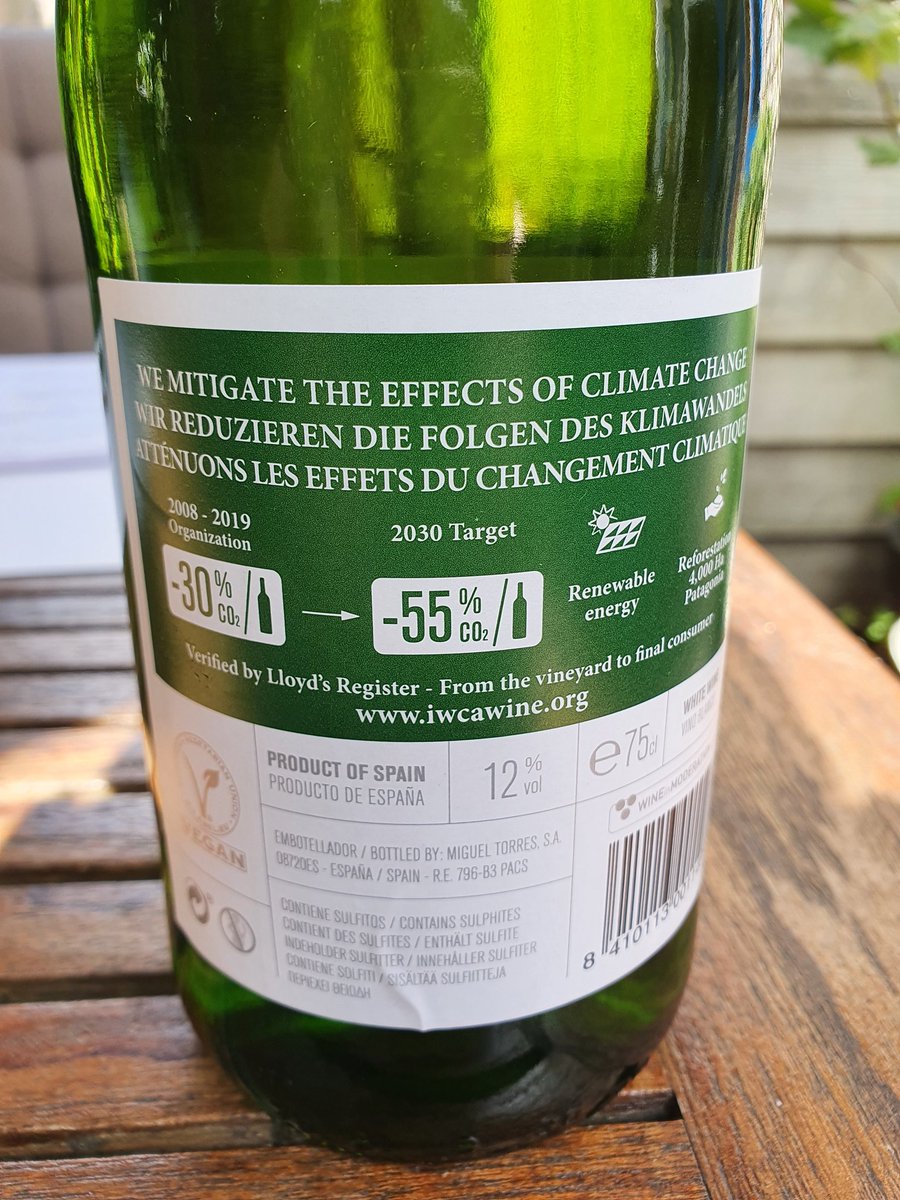 Zo kan het ook! Een #wijnboer is ook een #boer #boerenprotest #boerenacties