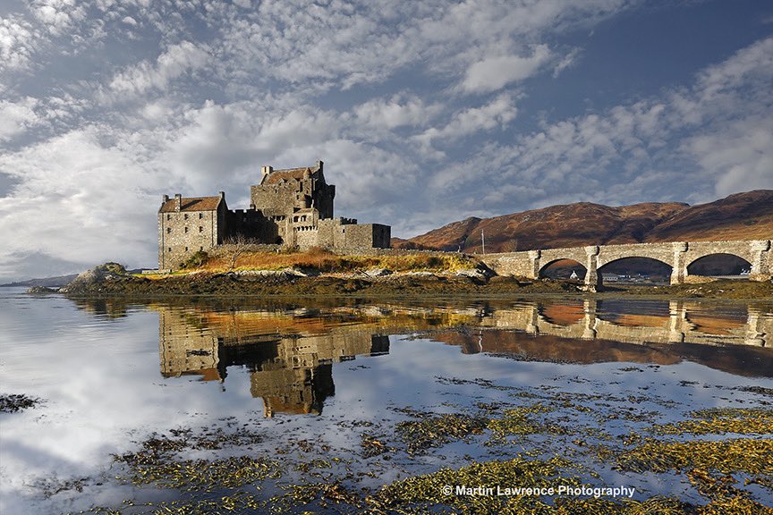 It’s been a while since I’ve been to this iconic location so must try and head back soon. If I only had i image left on my SD card this would be where I head to #eileandonancastle #Scotland #landscapephotography #martinlawrencephotography #castles #CANON #landscapephotography