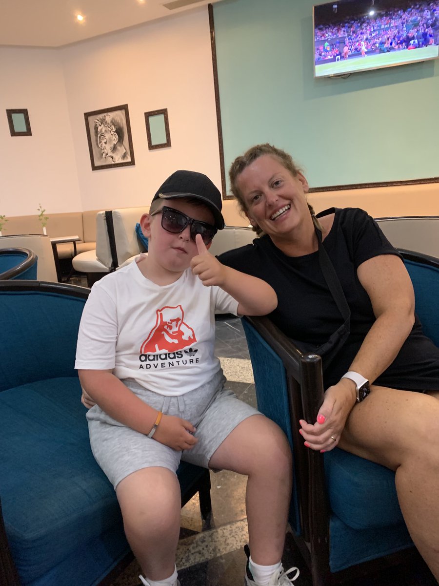 TheoB1983 tweet media