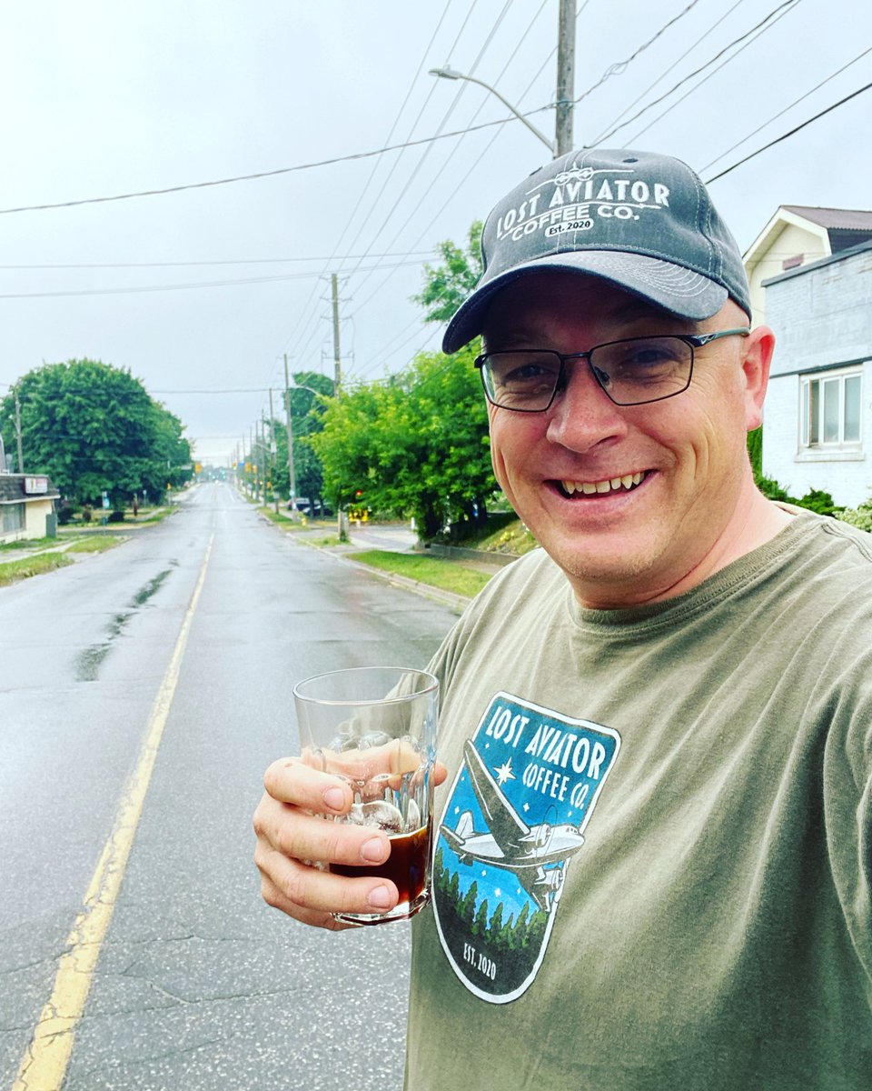 AviatorLost's tweet photo. Holy moly! York Road is open.. #didnotexpectthat #guelph #coffee #guelphontario https://t.co/PDwh0WSyoi