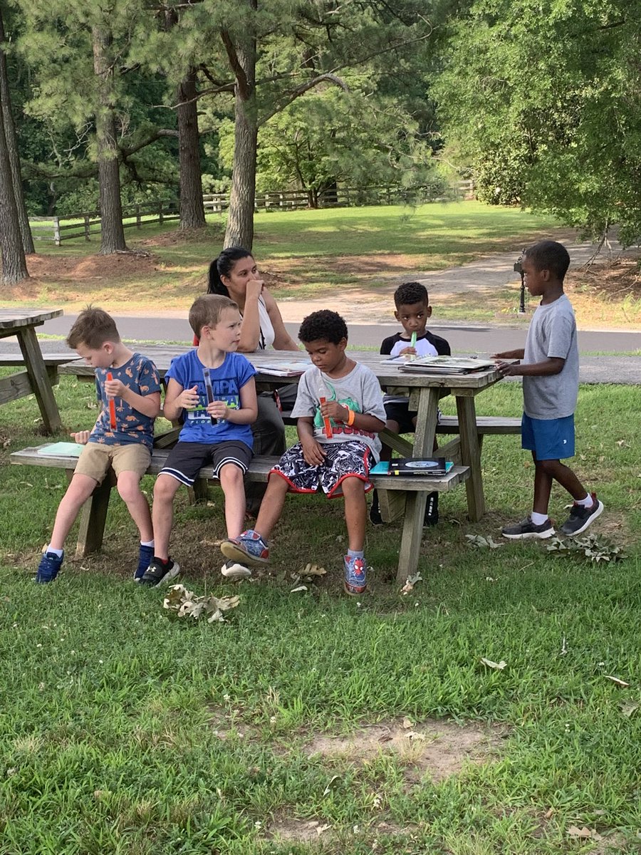 The GCPS Book Mobile visited this morning. Ss enjoyed their new books and a cool popsicle. Thank you <a href="/sjsmith_ges/">Sarah Smith</a> <a href="/RoadrunnerLMC/">ⓢⓤⓢⓐⓝ ⓥⓐⓤⓖⓗⓐⓝ</a>