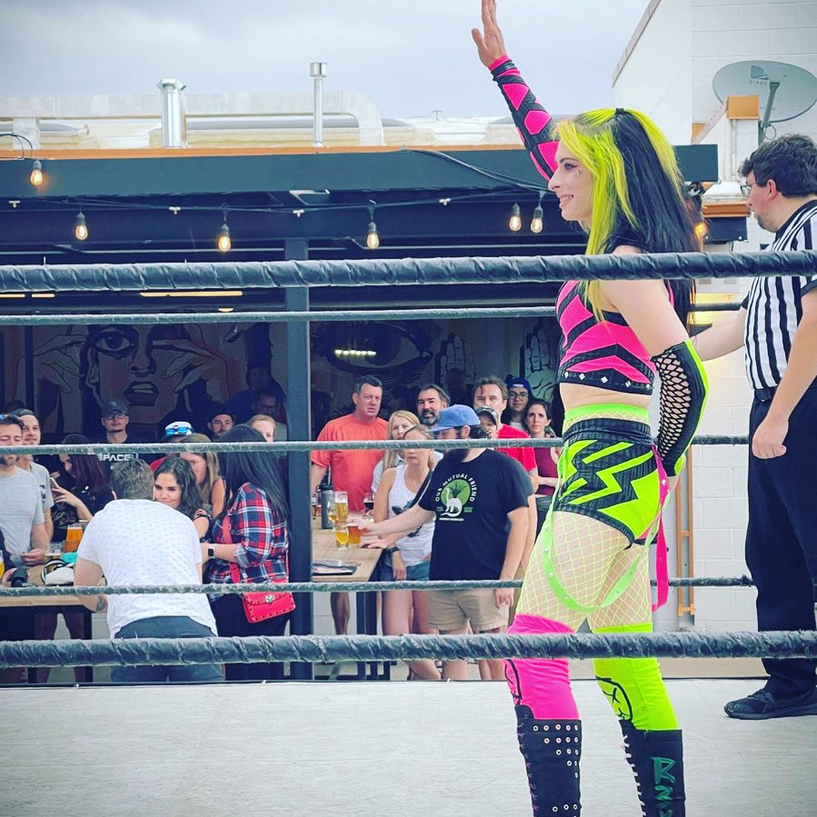 Come play with us tonight at the #rmpwimmerarena for #rmpignition 🙃

2170 W Yale ave
Englewood, Co 80110

Doors: 6:15pm
Bell: 6:30pm

Or watch live on Twitch

📸 @rcworthington__photography 💚

#reygangrimez #theunhingedangel #theunhingedangelreygangrimez #prowrestling