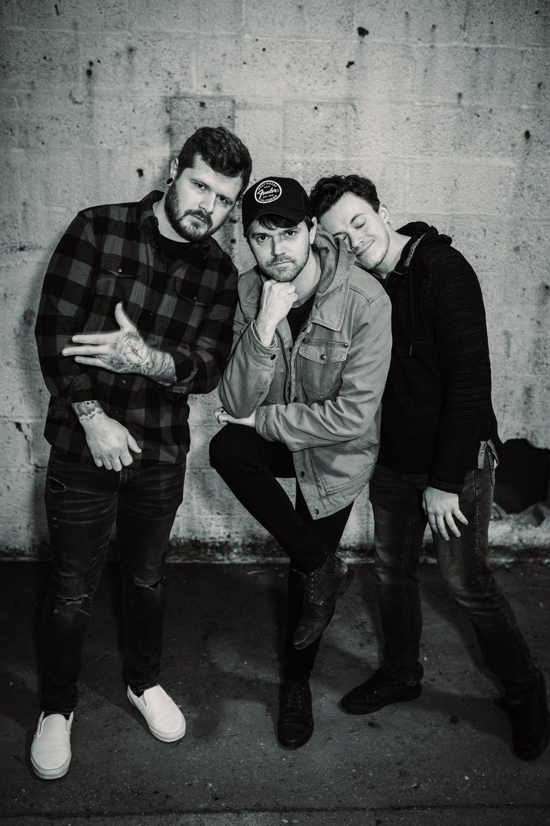 ThisHeartMusic's tweet image. Have you pre-saved our track yet? Out this Friday!! 

#nowplaying #guitarist #musiclife #songoftheday #newmusic #rock #alternative #metal