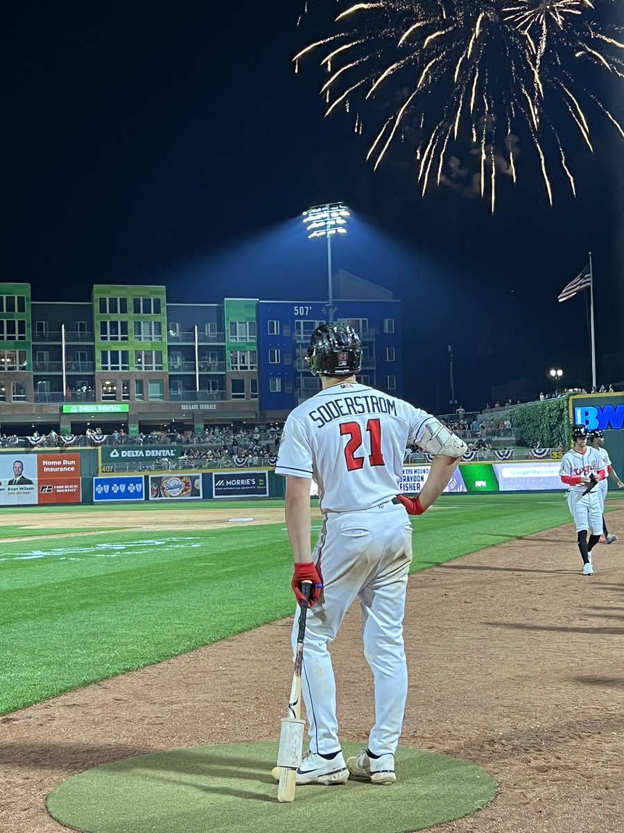 Lansing Lugnuts tweet media