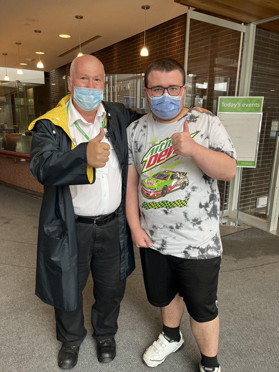 Curlyfan1903's tweet photo. So much fun to see my good bud and fellow train buff Bill @HBKidsHospital !!!! #trainbuffs https://t.co/omrABCCAJr