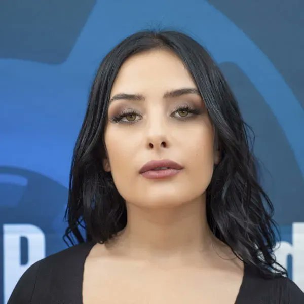 PremiumBukkake on Twitter: "🌺Maria is beautiful. She knows it and seems