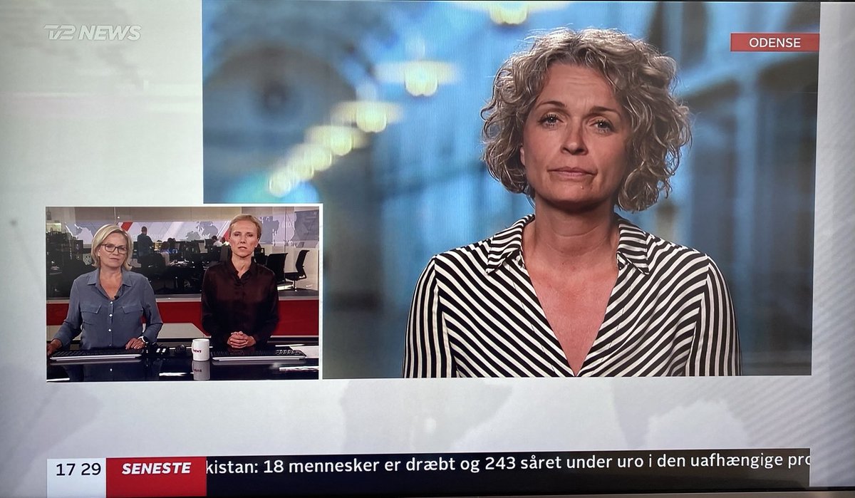 Sygeplejeraadet's tweet photo. “Ansøgertallet viser en faldende tendens de senere år, som vil betyde ringere sundhedstilbud til os alle på sigt. Politikerne har ansvaret for at forbedre løn og arbejdsvilkår, så vi kan løse manglen på sygeplejersker.” ⁦@dbdanbjorg⁩ i ⁦@tv2newsdk⁩ #dkpol #sundpol https://t.co/1US9cKM9oW
