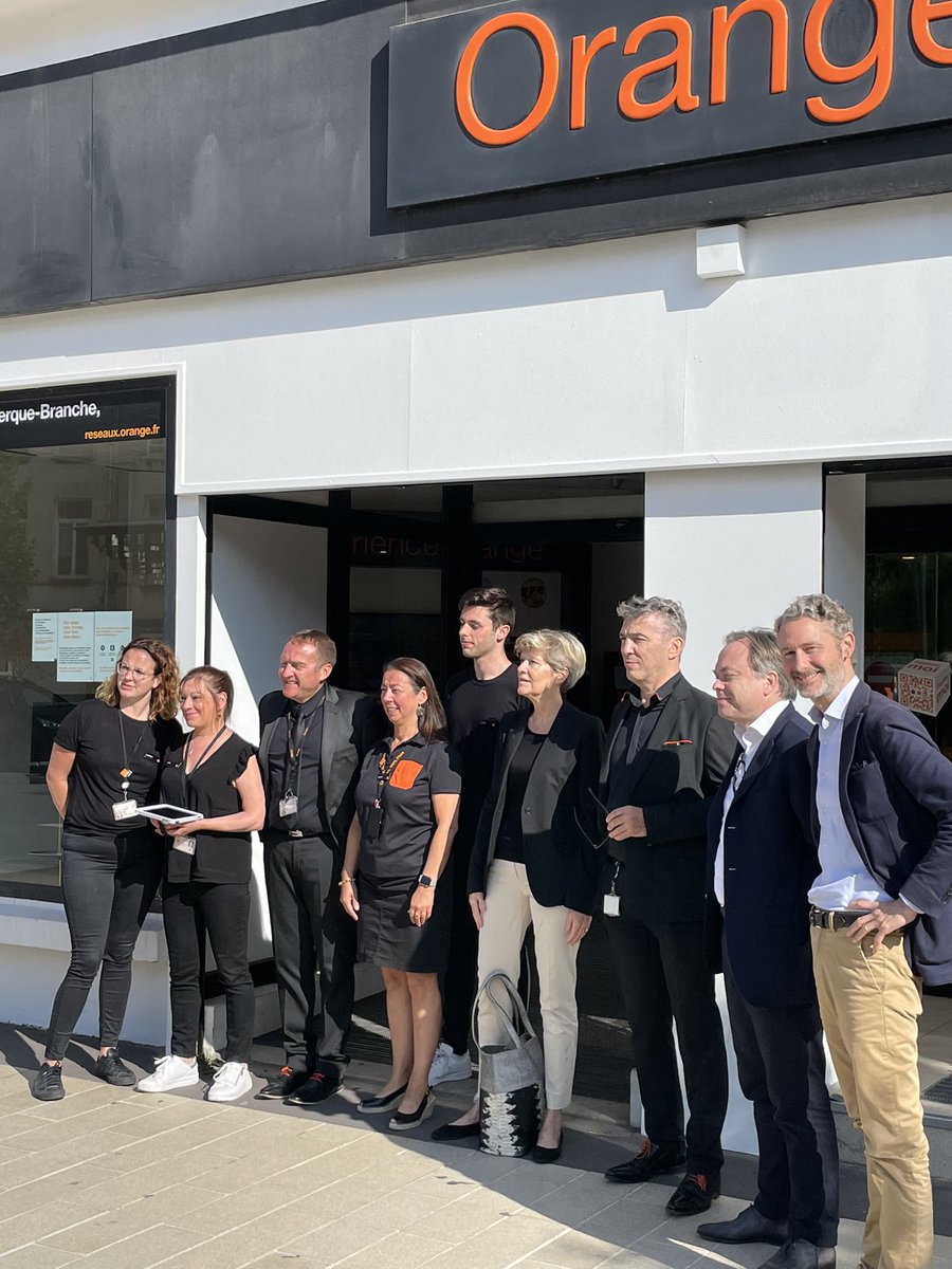 .<a href="/LeTour/">Tour de France™</a> entame sa première étape française ! Rencontre aujourd’hui des équipes <a href="/Orange_France/">Orange France</a> mobilisées à Dunkerque et Calais. Merci de votre enthousiasme et votre engagement pour couvrir cet événement retransmis dans 190 pays ! <a href="/LudovicGuilcher/">Ludovic Guilcher</a>