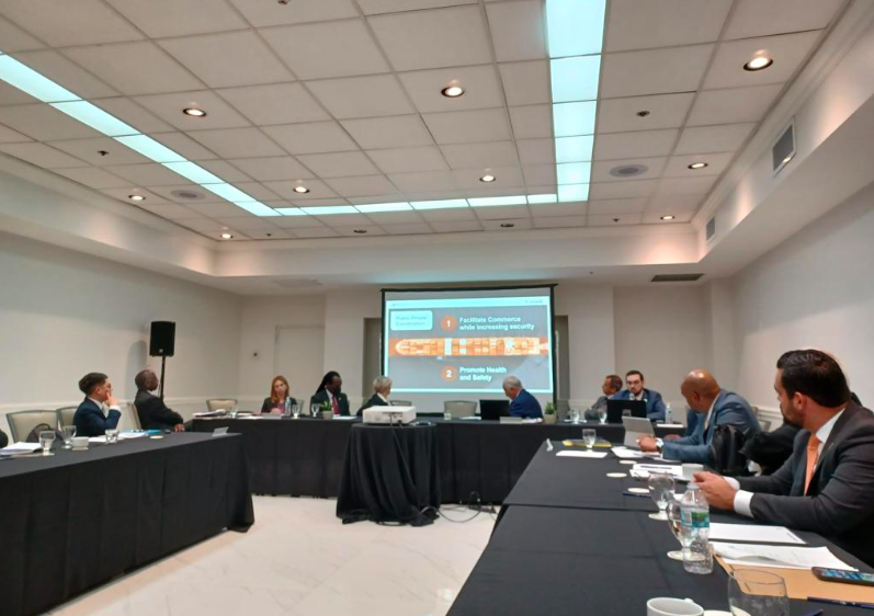 OEA_CICTE's tweet photo. The Cargo and Container Security #CICTEprogram supports @OAS_Official countries to strengthen their #BorderSecurity capabilities by focusing on capacity building in agencies operating in national entry points.
More infoπ https://t.co/tRXdVAHZEQ https://t.co/Wfkx0FtwTK