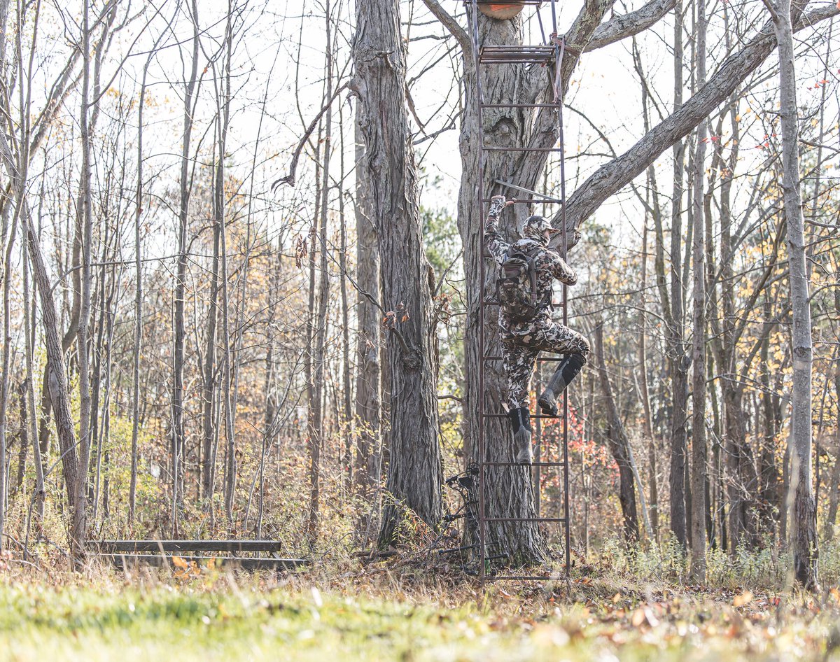 NAWhitetail's tweet photo. Check out all the new bowhunting accessories from #HALFRACK. Catch the video and the entire ATA New Product Premiere at https://t.co/vVSkbwnSZ2. 

#ATA #HalfRack #BowhuntingGear #Bowhunters https://t.co/KamGNPczW6