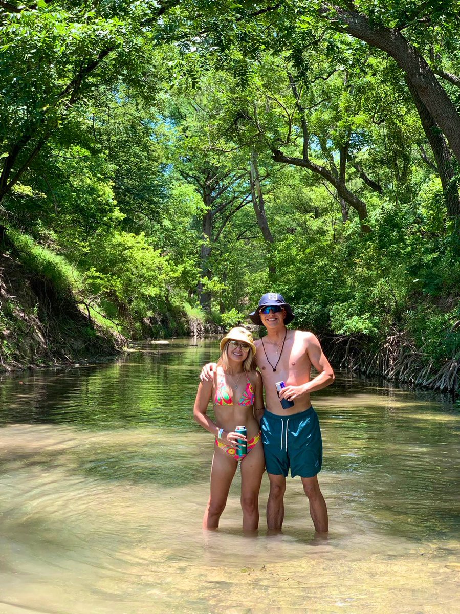 melaniedeannea's tweet photo. hot girl summa but with my boo🫶🏼 https://t.co/VHchi7Id7w