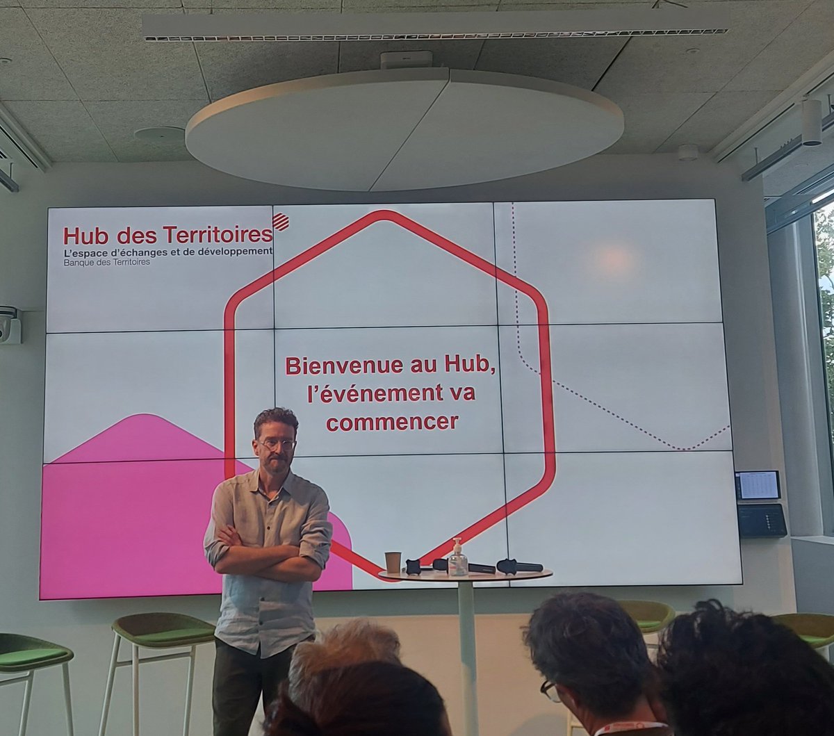 Le #HubDesTerritoires a 1 an.
🍭🎂 <a href="/BanqueDesTerr/">Banque des Territoires</a> 
Un lieu, un dispositif et une équipe que j'ai plaisir à retrouver.