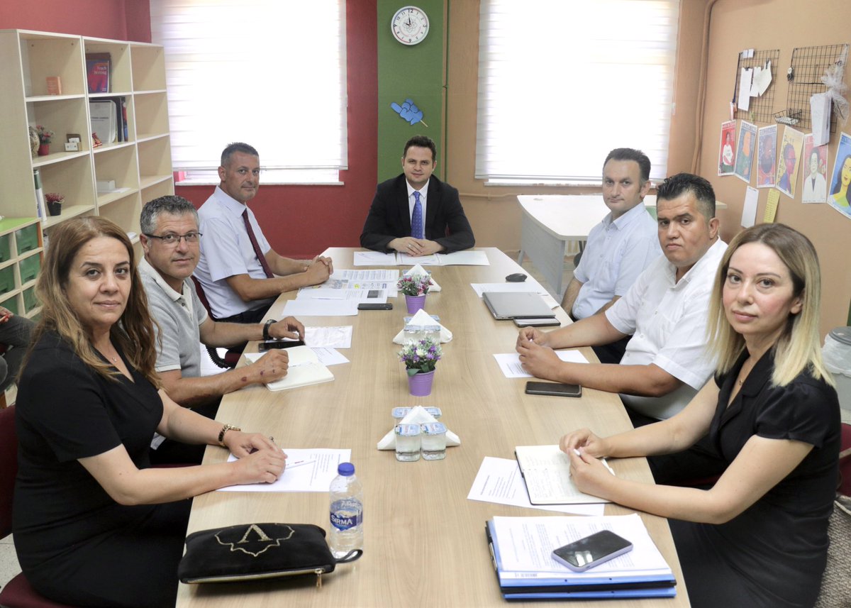 mugla_mem's tweet photo. 📌BİLSEM Değerlendirme Toplantısı

İl Müdürümüz Sn. @emrecay55 Başkanlığında, BİLSEM Müdürlerimizle 2021-2022 eğitim öğretim yılında Bilim ve Sanat Merkezlerimizde yapılan çalışmaların değerlendirilmesi ve gelecek eğitim öğretim yılının planlamasına dair toplantı yapıldı.

@tcmeb https://t.co/WgpyotAzkr