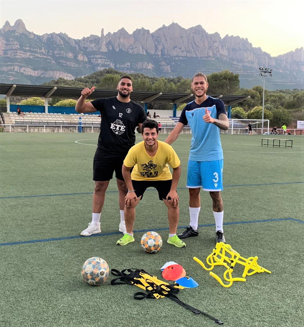 albertalavedra's tweet photo. Holidays #PreSeason2022 🔋 https://t.co/piIbF0xCXP