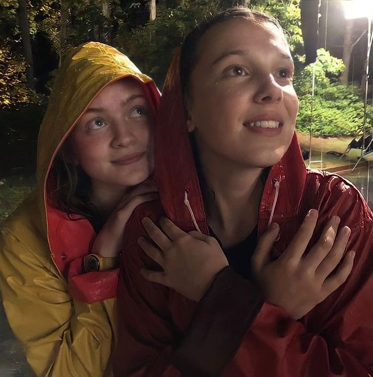 thinkersillie's tweet photo. ketchup and mustard https://t.co/74yyS8RVzn