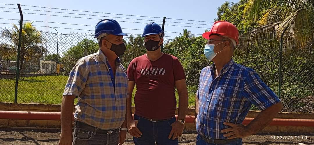 SolMayelin's tweet photo. #AlficsaPlus S.A una empresa mixta enclavada en #CienfuegosEn26 logró su producción pactada en el 1er semestre d #2022. La destilería procesa 90 mil litros diarios d alcoholes finos y tiene entre sus principales clientes a #HavanaClub y #SuchelCamacho. @BCuartero @liscuestacuba https://t.co/IcalyRpiGi