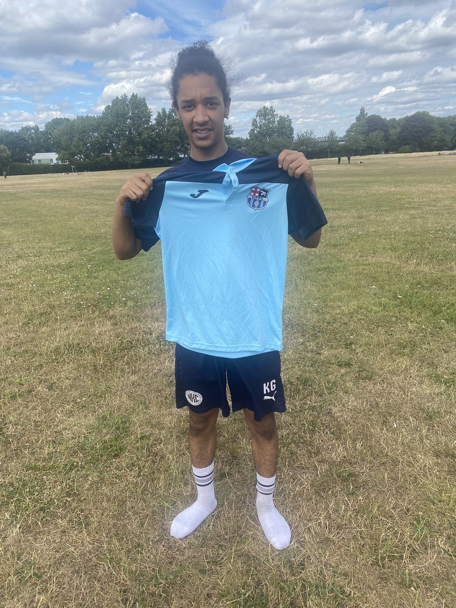 🗣✍🏼 - We are pleased to announce our new signing Kyle Green! 

Kyle is an exciting young winger who has joined us from <a href="/nkc_football/">NKC Football Academy</a> <a href="/strictlypalms/">Ryan Palmer</a> | Kyle another youngster who has bags of quality, we hope to develop and progress!!

Welcome to The Park Kyle! 💙

#UTP @KCFL_News