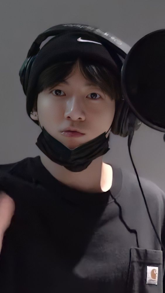 BANGTANPICSHD7's tweet photo. [EPISODE] LEFT AND RIGHT (FT. JUNGKOOK OF BTS)

 #LeftAndRightIsComing 

JUNGKOOK HD WALLPAPER

#Jungkook #JungkookxCharliePuth #BTS #CharliePuth #BTSWALLPAPER #BTSLOCKSCREEN #jeonjungkook https://t.co/leRdrMybXe