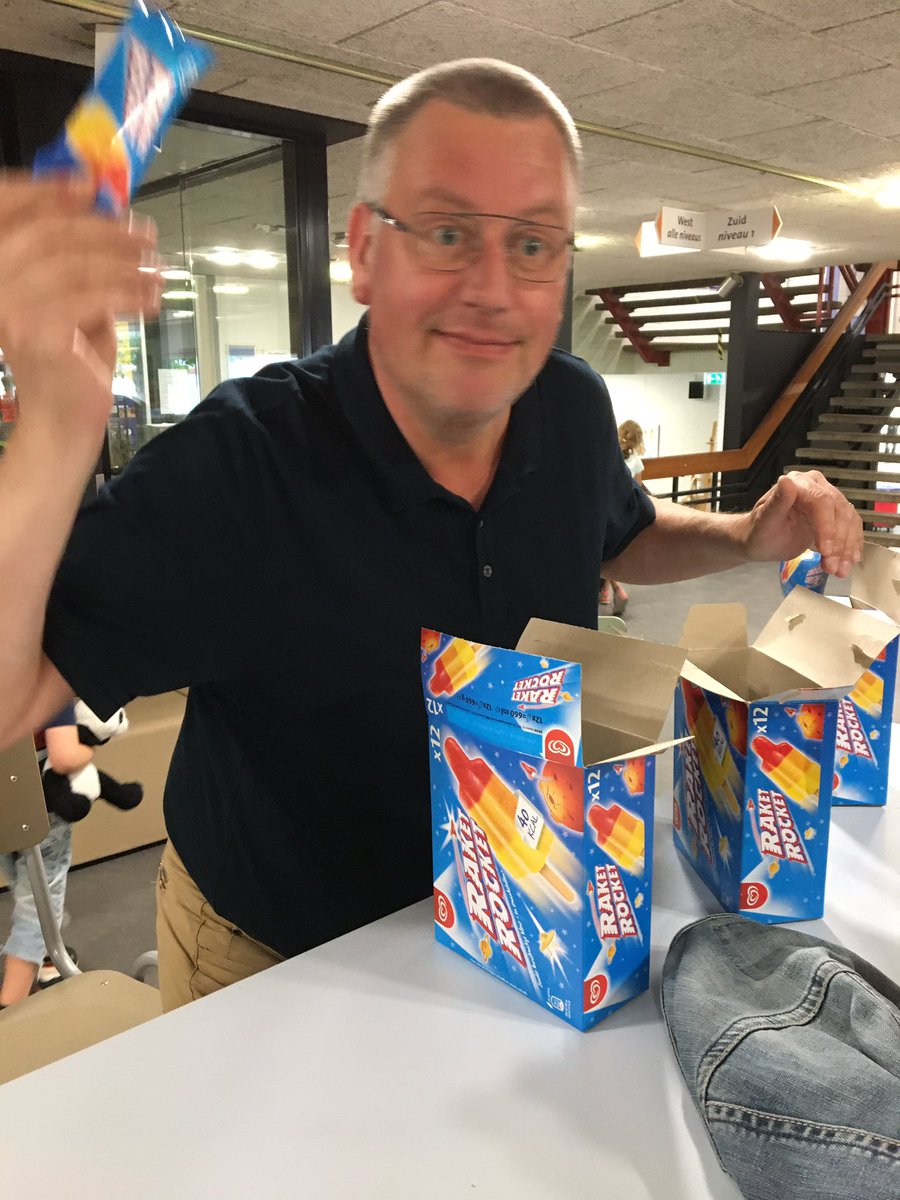 JSOVuurvogel's tweet photo. De laatste keer Jonge Vuurvogel voor de vakantie! Met een geweldig concert voor de ouders en een ijsje na! Fijne vakantie allemaal!

Tip: het JSO speelt zaterdag om 15.00 uur op het Grote Kerkplein. 

Tip 2: Kinderkoor Konstantijn zingt zondag om 15.00 bij de Nooterhof. Welkom! https://t.co/qVqGdEyUuy