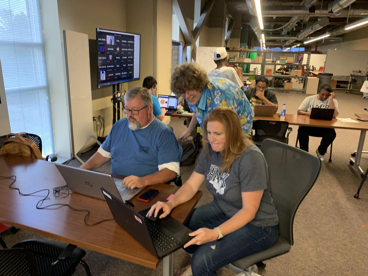 SkylerAusten's tweet photo. Last week, I had the pleasure of teaching a group of ~40 @ArkansasEd high school teachers about cybersecurity through a hands-on #CTF competition. These folks were fantastic, and I'm very confident that the next generation of Arkansan cybersecurity students is in great hands :) https://t.co/QH7fk5Fqm6