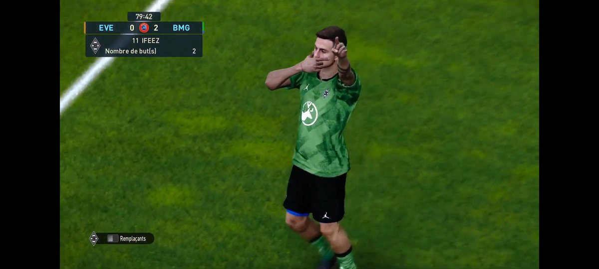 BorussiaMgladb1's tweet photo. Belle victoire ce soir face a @AC_Everton_ ! Masterclass de toute l'équipe , gg a @IfeezRp pour son doublé !
#VamosBorussia https://t.co/nACeMqmNc0