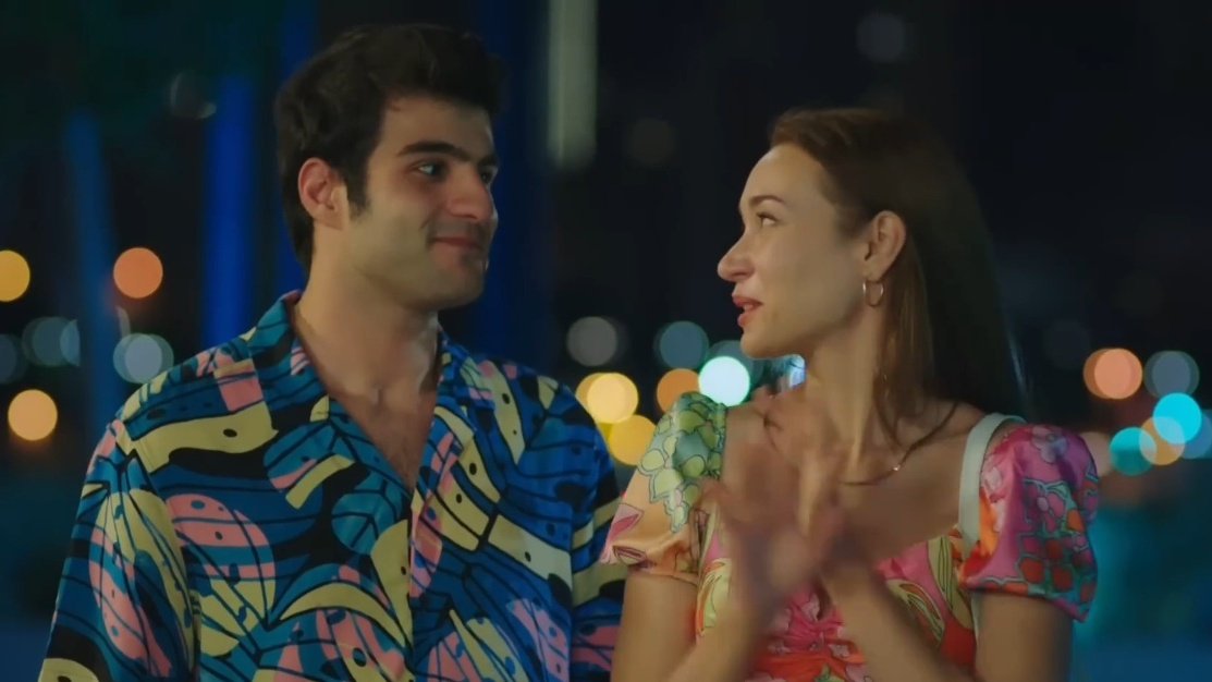 deersamber's tweet photo. Im confused right now 🙃
#YarınGünlerdenSeversin
#SelNaz #HaNaz https://t.co/2RXOMqOgQj