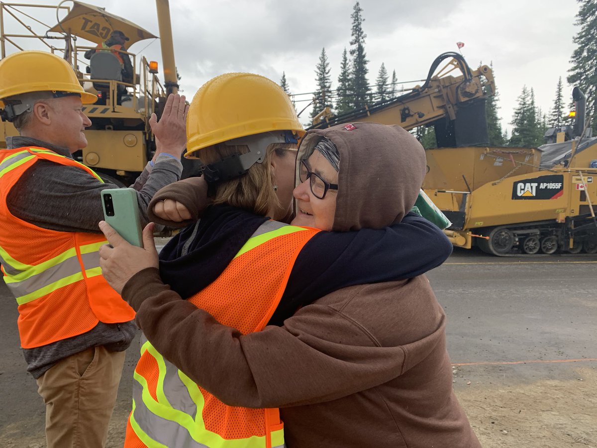 LisaVDempster's tweet image. Historic day at Cartwright Jct as we witness the completion of the paving of the #TLH border to border. Incredible milestone. @TI_GovNL @OLA_GovNL @PremierofNL @ElvisLoveless #Bigday #Bigland
